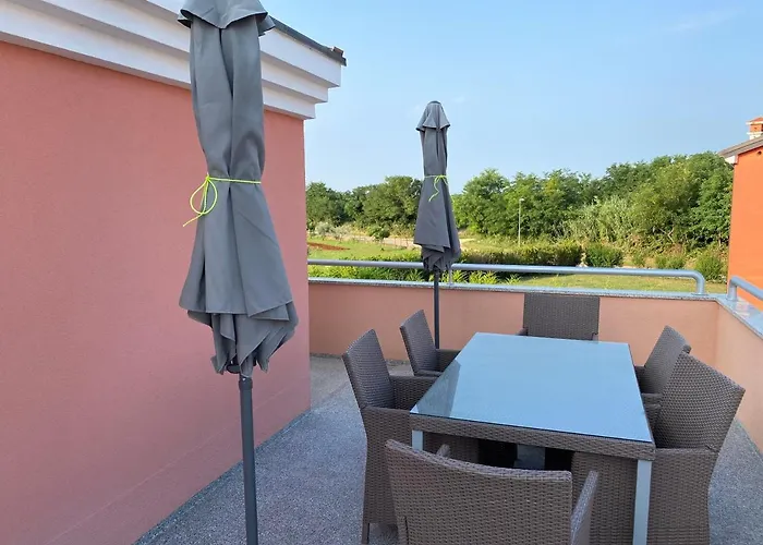 Casa Cino Apartman *