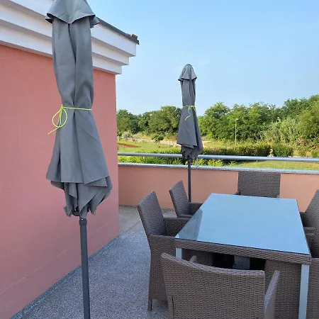 Casa Cino Lejlighed *